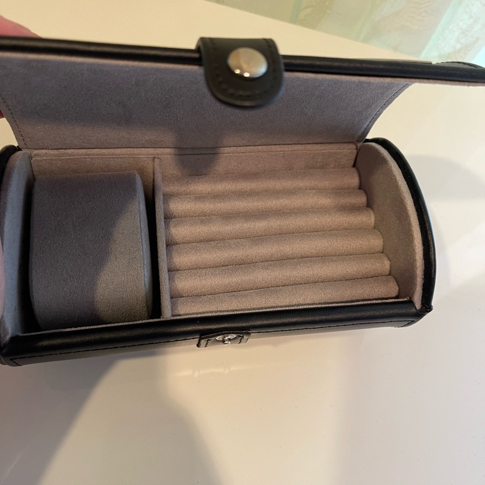 Black Box Jewelry Display Case Organizer NEW - Picture 2 of 11